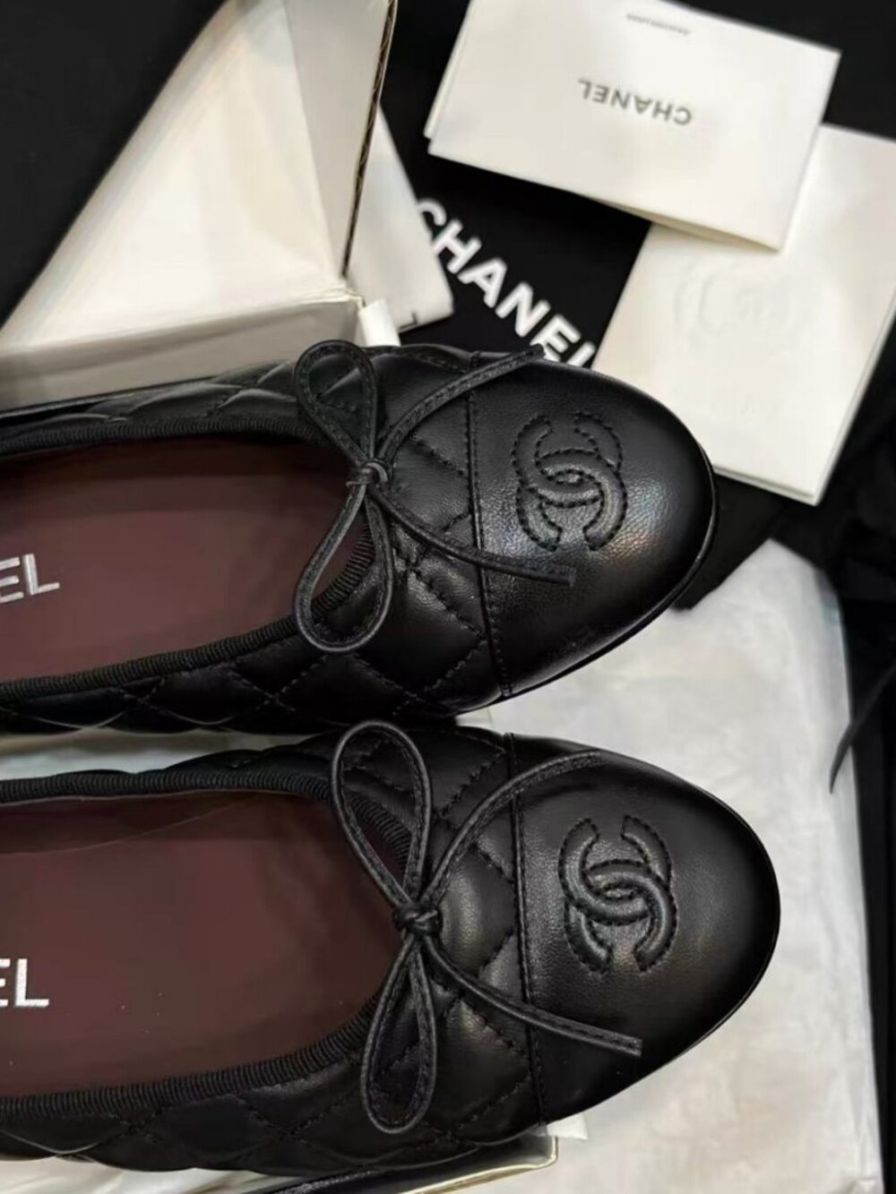 CHANEL Black Quilted Leather Bow CC Logo Ballet Flats - Picture 7 of 9